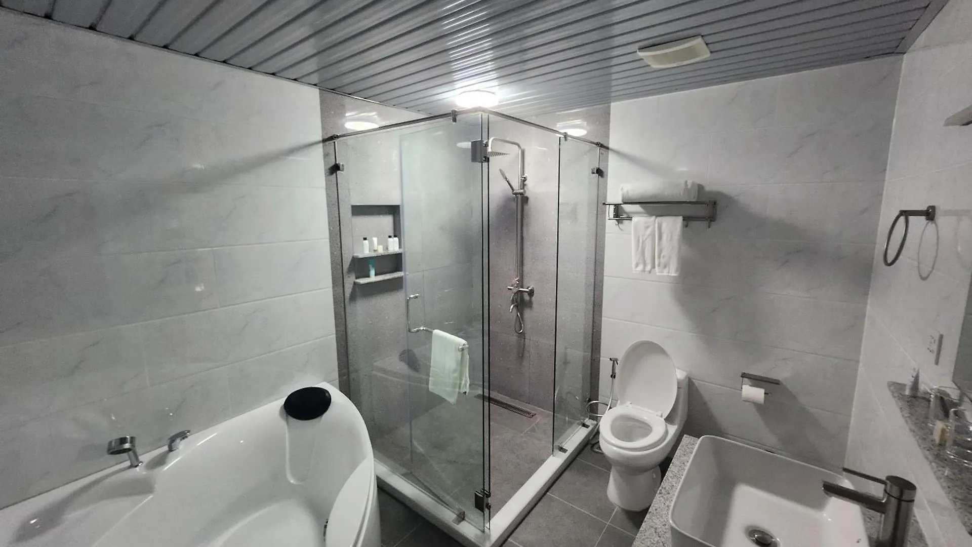 La Grande Residence 10Th Floor Deluxe Unit Angeles