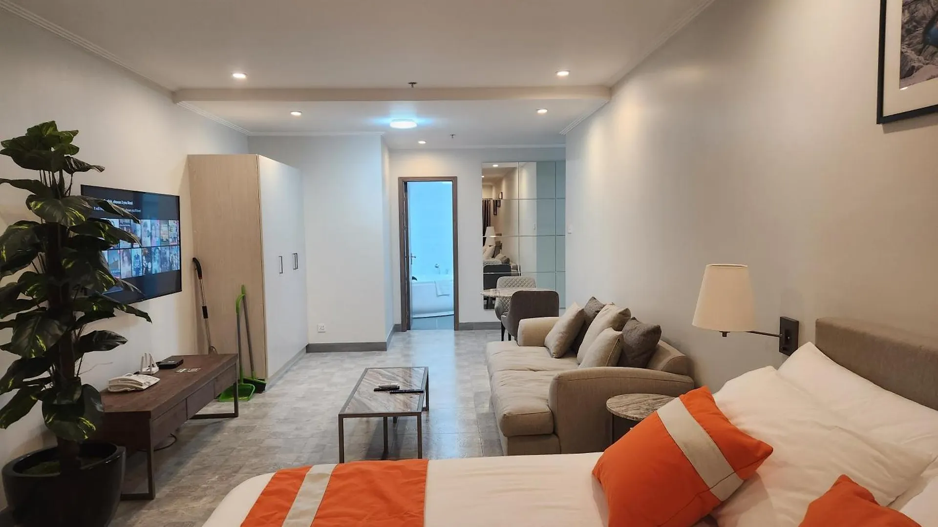 La Grande Residence 10Th Floor Deluxe Unit Angeles