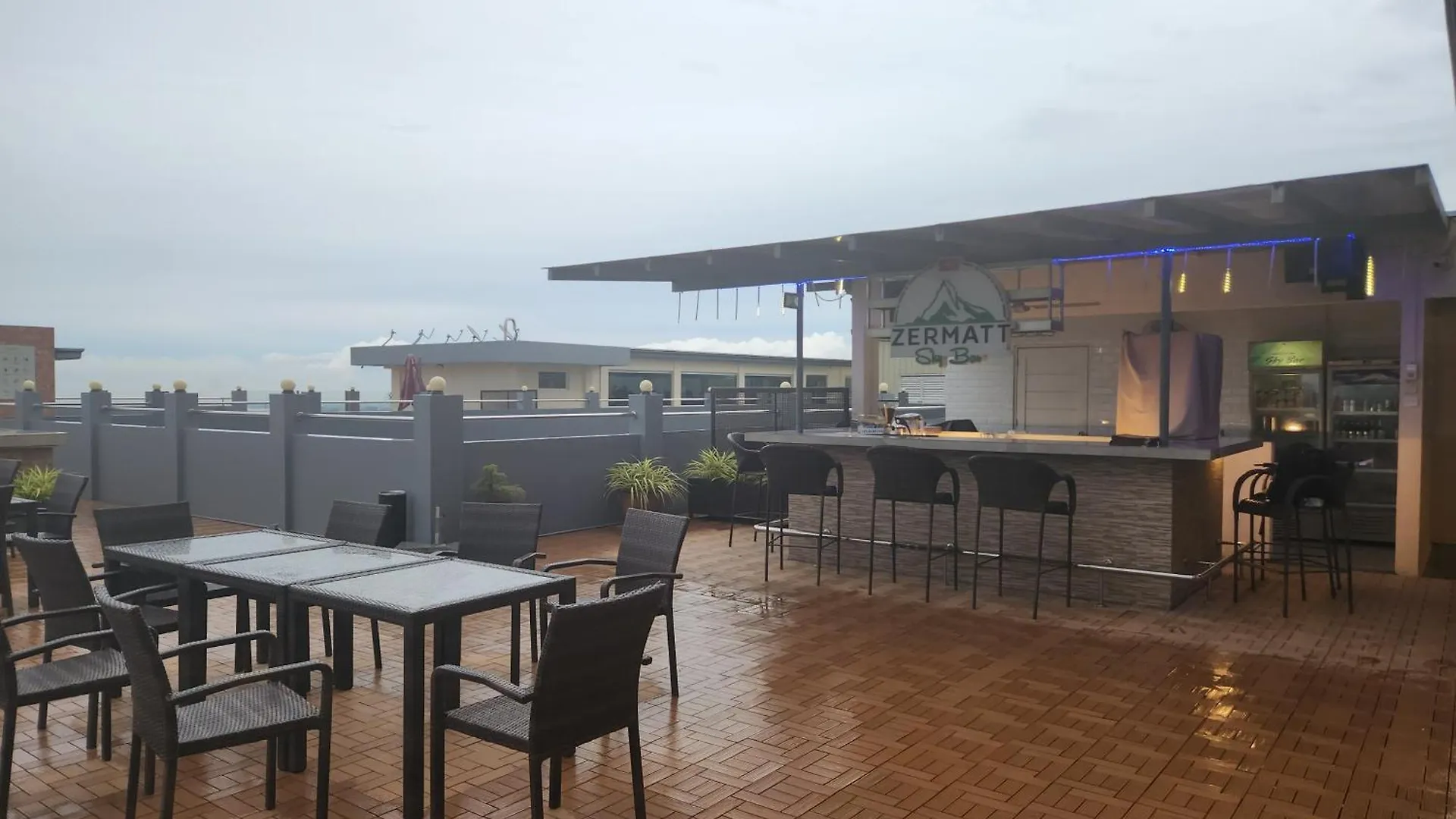 La Grande Residence 10Th Floor Deluxe Unit Angeles Filipíny