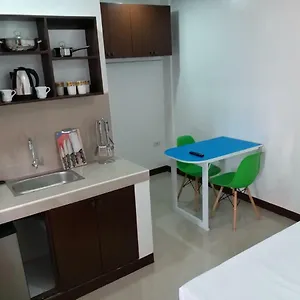 Clark-pad Inn, Апарт-отель