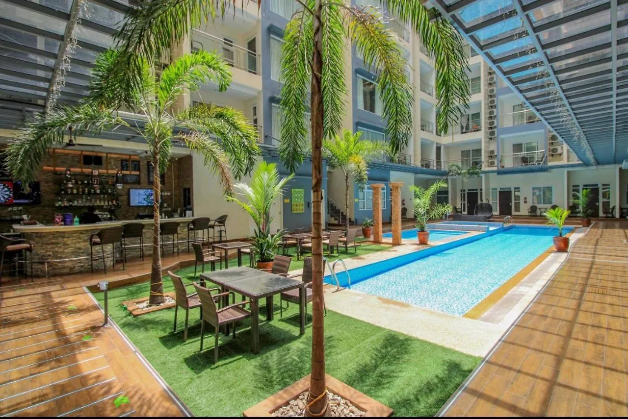 La Grande Residence 10Th Floor Deluxe Unit Angeles Aparthotel