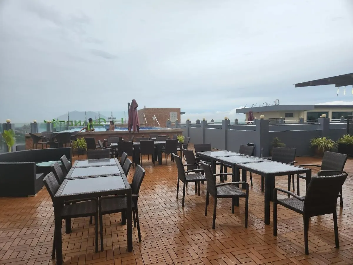 La Grande Residence 10Th Floor Deluxe Unit Angeles Aparthotel